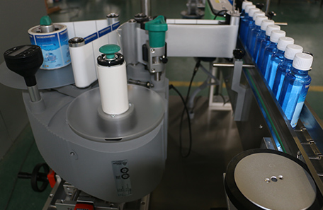 立式圓形罐子貼標機