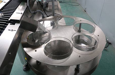 臥式小瓶貼標機