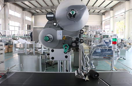 卡類分頁貼標機