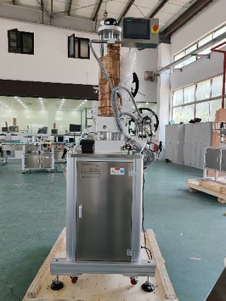 2025.6.18阿聯(lián)酋簡易平面不干膠貼標(biāo)機(jī)