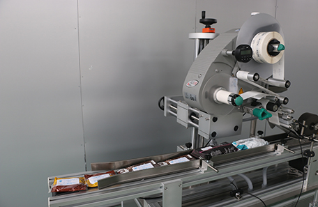 全自動貼標機設備