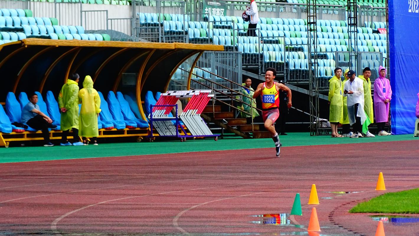 青少年田径比赛报名入口,真实经典策略设计_VR型43.237